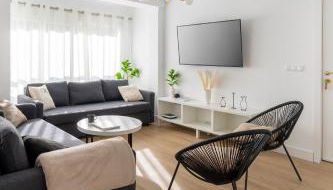 Espectacular piso reformado al lado del rio Turia - Foto 2