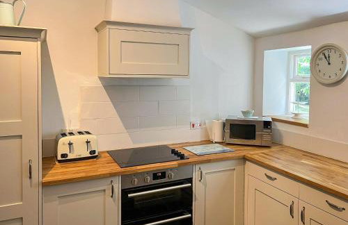 Blue House Cottage - Photo 8