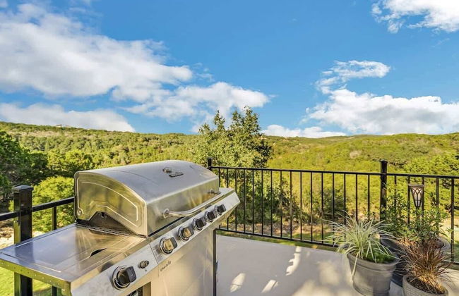 Gorgeous Home With Hot Tub 5min From the River - Foto 33