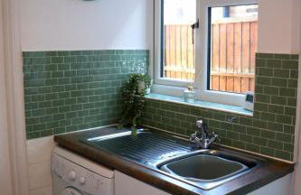 Hope Cottage In Slough With Parking - Foto 21