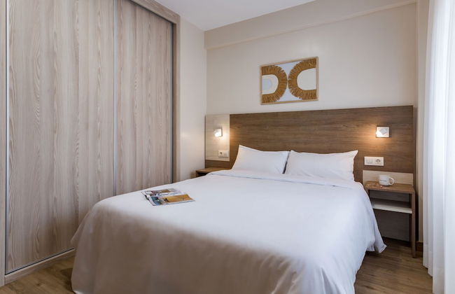 Vigo Bay Apartments by Olala Homes - Photo 15