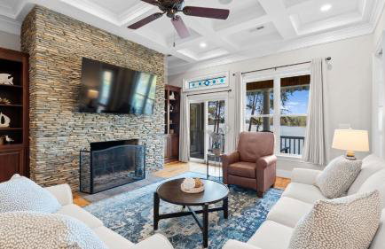 Sunset Pointe by Avantstay Waterfront, Beach, Fire Pit Sleeps 14 5bdr 4BA - Foto 4