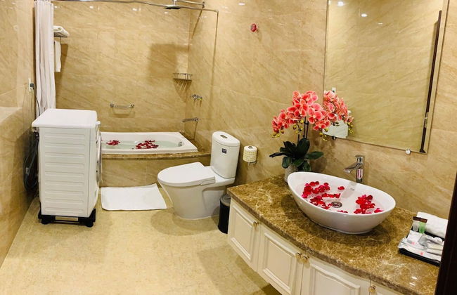 Victory Hotel & Apartment - Photo 26