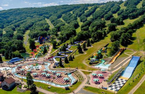 Whispering Pines Cabin Hot Tub Near Ski - Foto 67