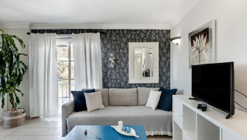 El Almendro - Photo 3