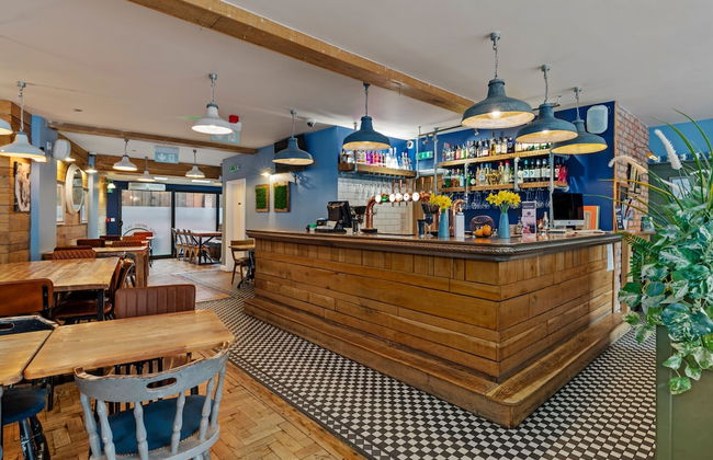 Billycan Penthouse - Tenby Town Centre - Photo 19