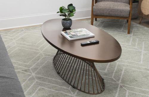 Luxury Design Condo, Close to Downtown Broadway & Coffee - Foto 16