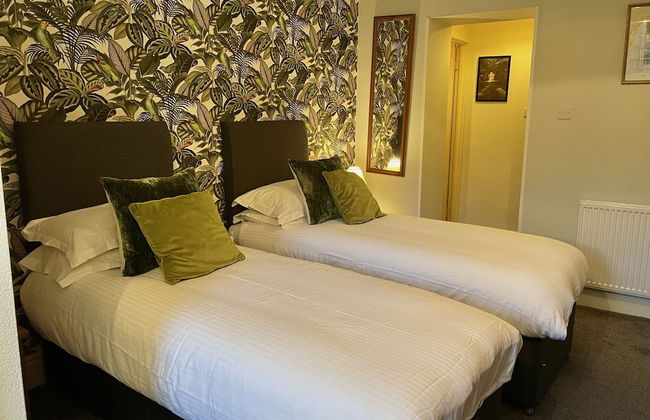 Milton House Studio Apartment Suites - Photo 25