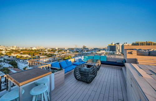 Crown Jewel of Ocean Drive- 2 story Penthouse, 4 Bedrooms & Private rooftop spa - Foto 43