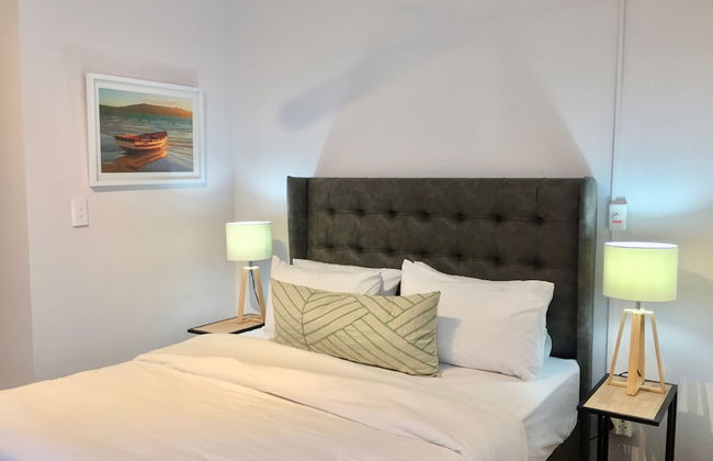 Urban Oasis at The Square - Photo 6