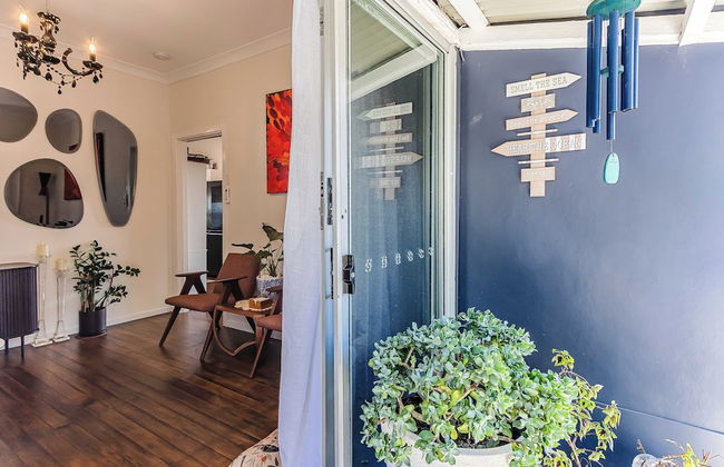 Kingy Beach House - Pet Friendly - Photo 2