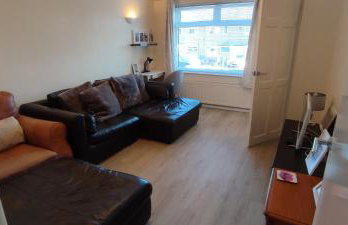 Sheffield Arena Meadowhall Interchange with off road free parking & CCTV - Foto 20