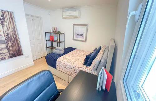 Embankment 2-Bed Flat with AC near Charing Cross, Trafalgar Square, London Eye, Big Ben - Foto 6