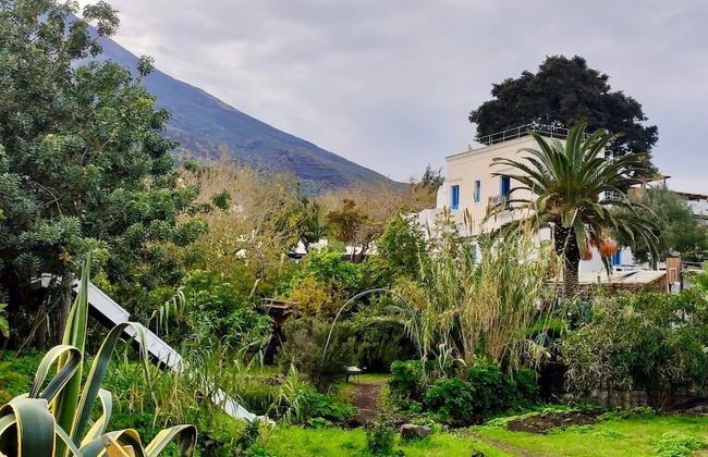 Tipica Casa Eoliana con due Camere da Letto - Foto 1