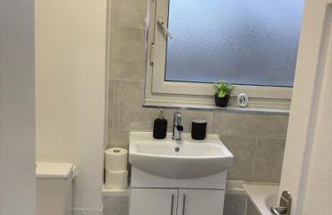 Jay3 Suites - Spacious Entire Apartment in London - Foto 11