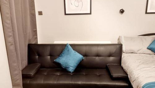 Stylish Self-Contained Apartment with Private Entrance & Self Check-In - Foto 4