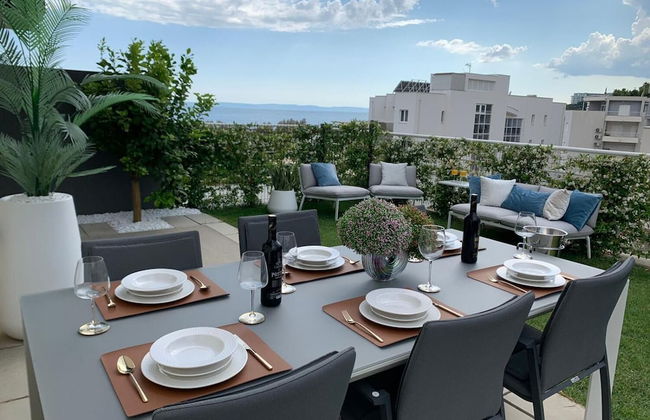 Lux - With Private Pool - A1 - Photo 28