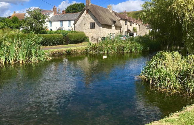 Idyllic Riverside Cottage in Dorset - Foto 23