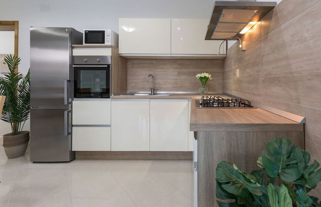 Spacious Holiday Home With Swimming Pool - Foto 12