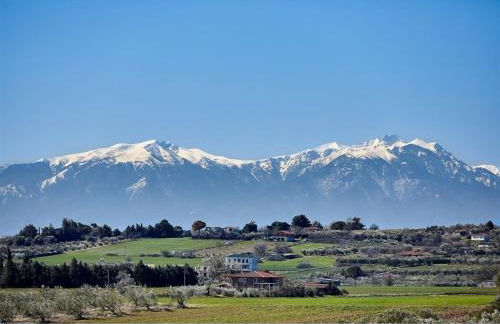 Infinite blue Horizon Elegance Hospitality - Photo 15