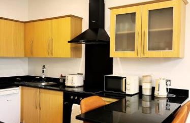 Bournemouth sea view apartment with balcony, minutes from award winning beach and pier - Foto 4