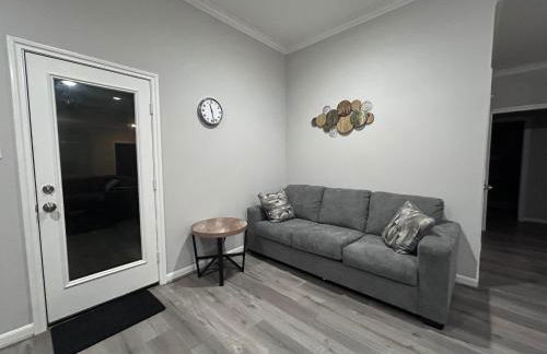 Stunning 3BR Home Near Downtown Houston - Sleeps 8 - Foto 48