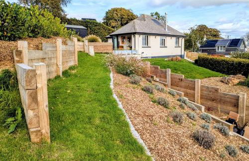 Fresh Modern Home, Stunning Views, Great Location - Foto 22