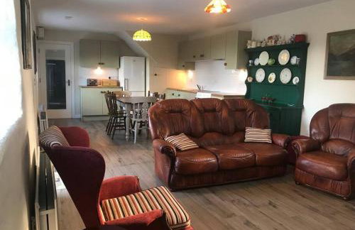 Mournes Family Cottage with Hot Tub - Foto 16