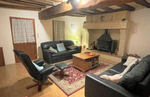 La Maison Tournesol - 3 bedroom house with large garden near Saumur - Photo 5