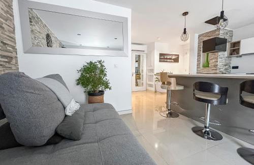 Escapade à Nice - T2 lumineux avec balcon & clim - Foto 9