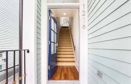 Hosteeva Brand New Condo with a Pool Steps to St Charles Ave - Foto 72