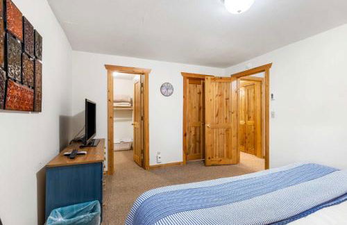 Big Sky Cozy Cabin Lone Peak Views Hot Tub - Foto 31