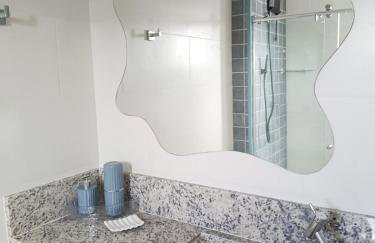 Studio aconchegante com vista para o mar de Itapuã - Foto 6