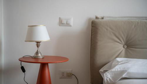 La Casa di Gylda - San Siro 2BR Design Apt - Walk to Stadium & M5 - Foto 3