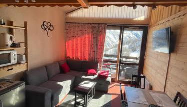 Appartement Plein Sud Cosy 6 personnes très bien équipé ,Vue splendide, Terrasse, Spacieux,Bien situé, Randonnées,Ski - Foto 4