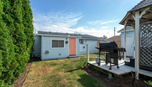 Cozy 2 Bedroom Home, Private Backyard with Hot Tub - Foto 3, Garden view