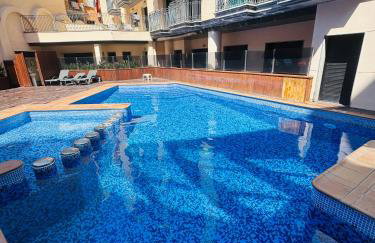 Piso de SIMBA cerca de playa, con piscina y varias terrazas - Foto 1