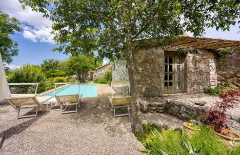 2 Bedroom Pet Friendly Home In Malinska - Photo 1