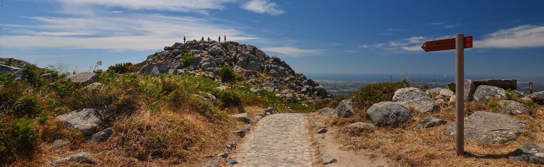 Tour en 4x4 por Monchique y lago Bravura