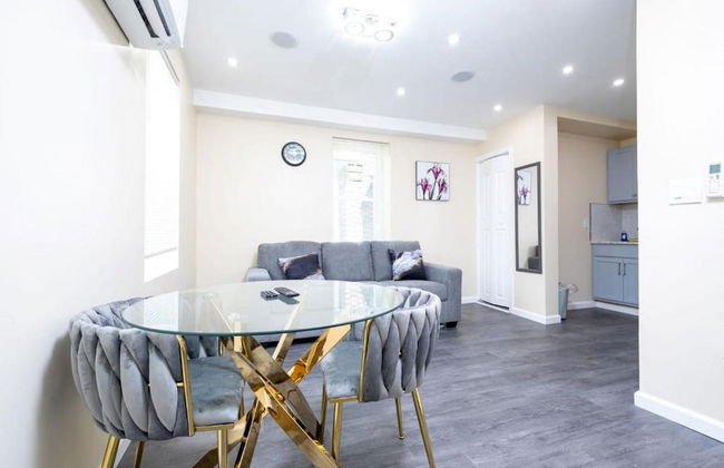 G.O.G Building - Photo 1