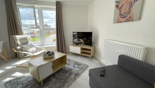 Modern 2-bedroom apartment, free parking for 2, walking distance to town centre - Foto 4