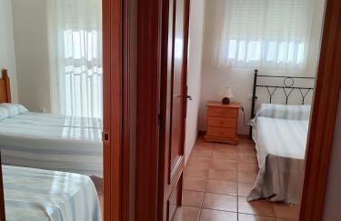 Adosado con piscina - Foto 9