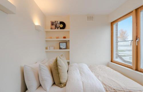 Beautiful 2 Bedroom Roof Top Apartment - Foto 14