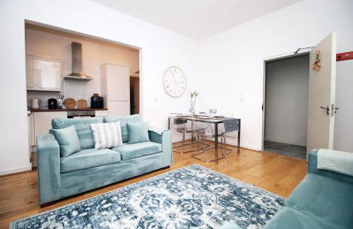 Coastal penarth dream! Close to Cardiff superb location near bars and restaurants! Dog friendly and welcome breakfast pack! - Foto 40