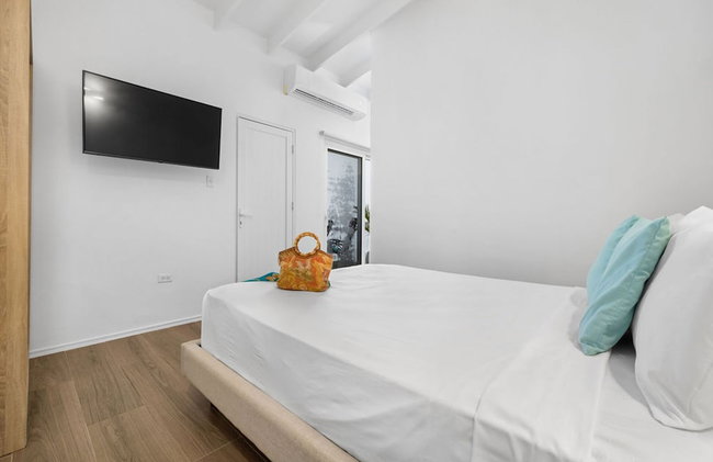 NEW Modern 3BR 3BA Private Pool Centrallylocated - Foto 55