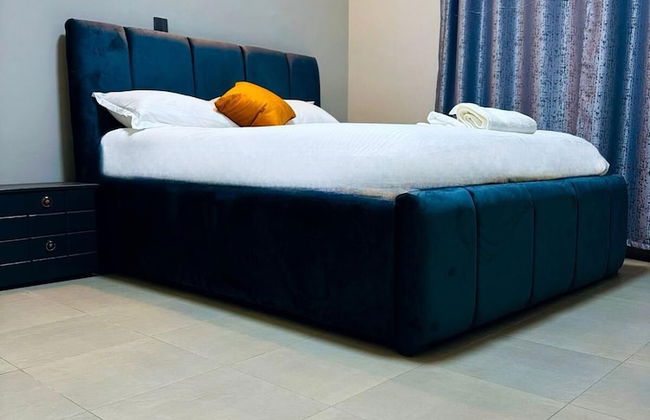 1 Bed-uganda-2people-wifi-closetocity-parking - Foto 7