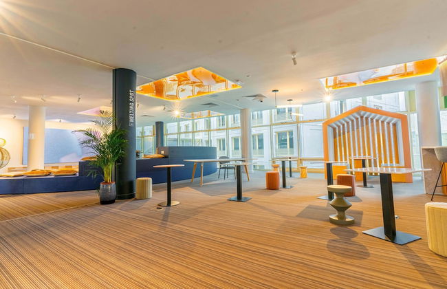 ECLA PARIS VILLEJUIF - Photo 3