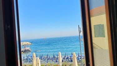 The Window on the Sea - Foto 4