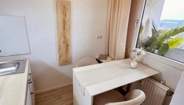 Penthouse studio apartment with terrace near Audi - Foto 3