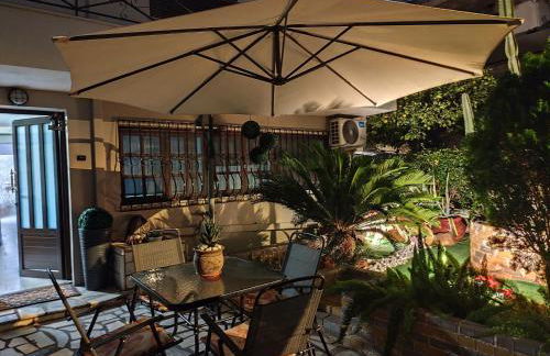 Anastasia's apartment with yard - Foto 39